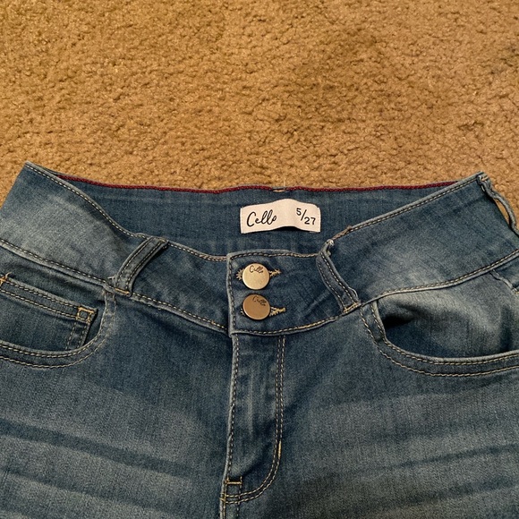 mid rise cello jeans size 5 - Picture 1 of 3